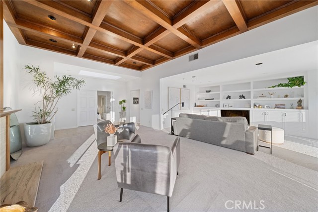 Photo #17: OC23196511 Listing 