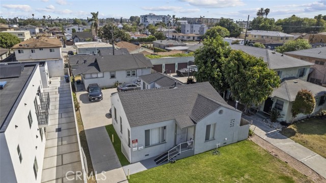 1548 W 84th Street, Los Angeles CA: https://media.crmls.org/medias/1d3a28f5-0c64-48d3-afae-65775a88c5fc.jpg