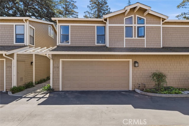 Detail Gallery Image 2 of 36 For 137 Redding Rd #B,  Campbell,  CA 95008 - 2 Beds | 2/1 Baths