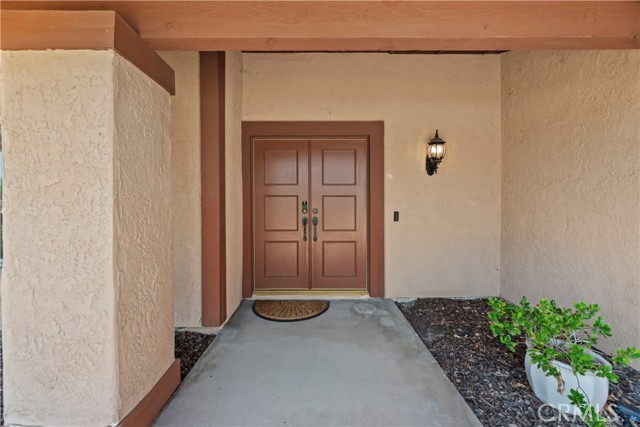 Detail Gallery Image 10 of 64 For 6164 Amberwood Dr, Rancho Cucamonga,  CA 91701 - 4 Beds | 2/1 Baths