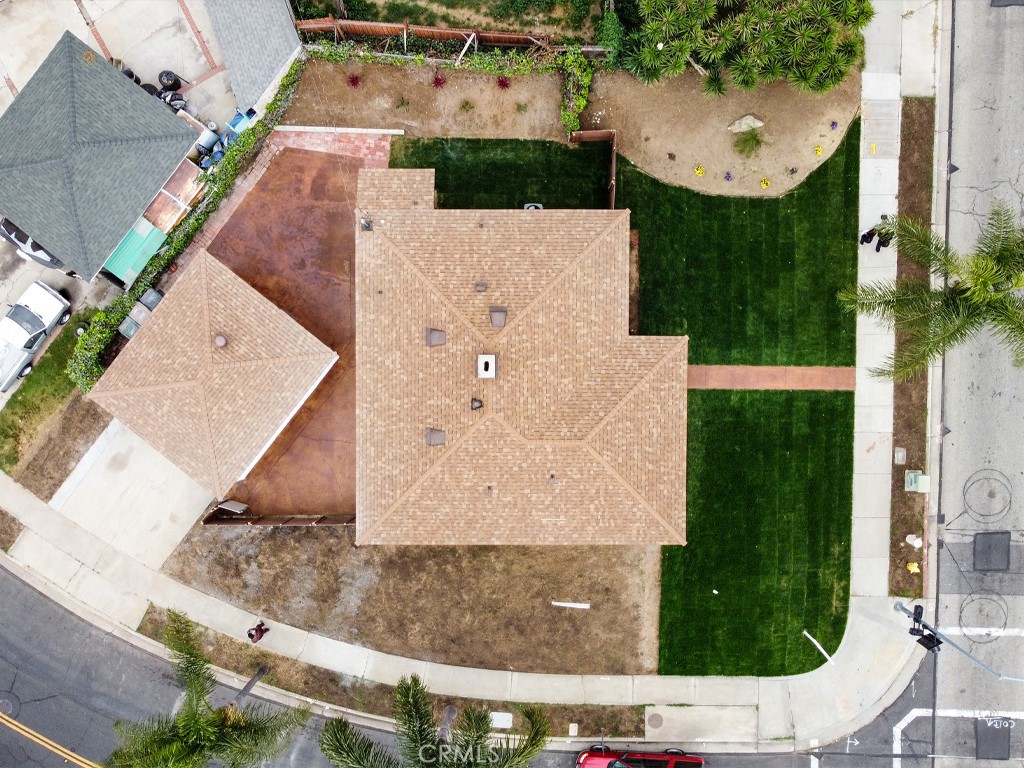 https://media.crmls.org/medias/1d3b3001-599b-4df7-bba3-58492140cd53.jpg?preset=X-Large