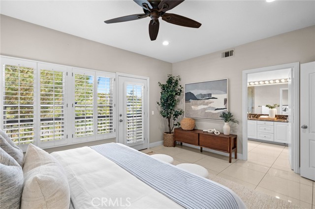 52 Anjou, Newport Coast CA: https://media.crmls.org/medias/1d3bfd21-55e1-4523-b68d-38e881f656c9.jpg