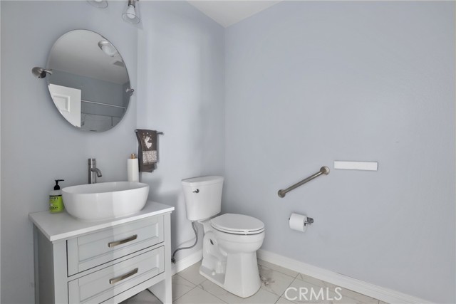 Detail Gallery Image 12 of 27 For 469 Country Club #114,  Simi Valley,  CA 93065 - 1 Beds | 1 Baths