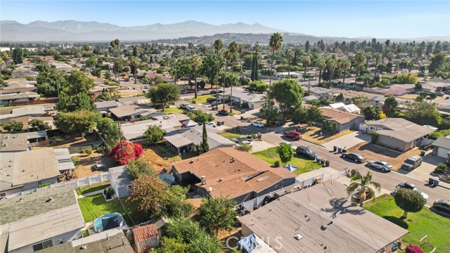 1727 Larchwood Avenue, Hacienda Heights CA: https://media.crmls.org/medias/1d3d1aef-5905-48b1-9f21-c6811ffd84e8.jpg