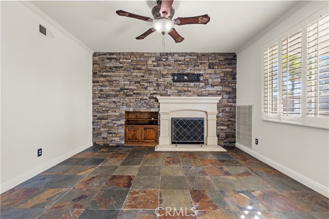 MLS #OC25239978 image #8