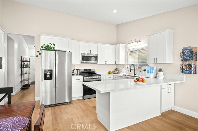 Detail Gallery Image 9 of 40 For 7297 Meadowlark, Rancho Cucamonga,  CA 91701 - 4 Beds | 2 Baths