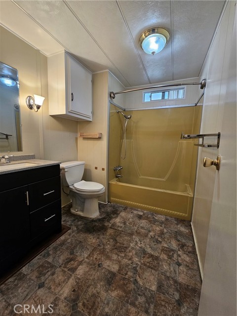 Detail Gallery Image 6 of 23 For 12151 Fremont #47,  Yucaipa,  CA 92399 - 3 Beds | 2 Baths