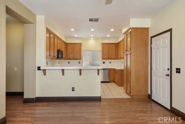 Detail Gallery Image 11 of 36 For 4265 Emerald Ave, La Verne,  CA 91750 - 3 Beds | 2/1 Baths