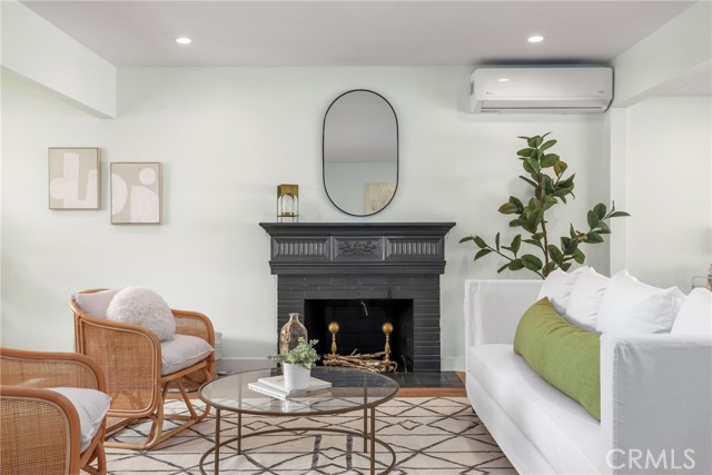 Detail Gallery Image 9 of 60 For 2902 Ladoga Ave, Long Beach,  CA 90815 - 3 Beds | 2 Baths