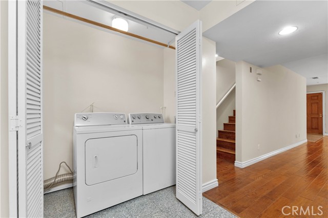 Detail Gallery Image 9 of 23 For 451 S Oakland Ave #4,  Pasadena,  CA 91101 - 2 Beds | 2/1 Baths