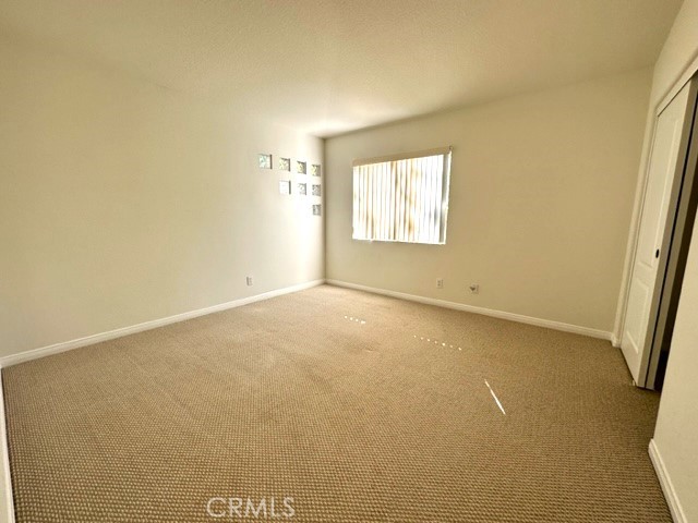 Comfy spacious 2nd bedrom