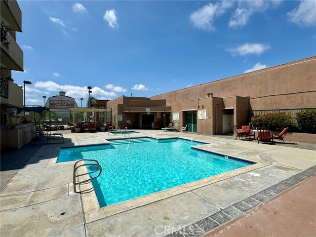 Detail Gallery Image 12 of 12 For 450 E 4th St #236,  Santa Ana,  CA 92701 - 2 Beds | 2 Baths