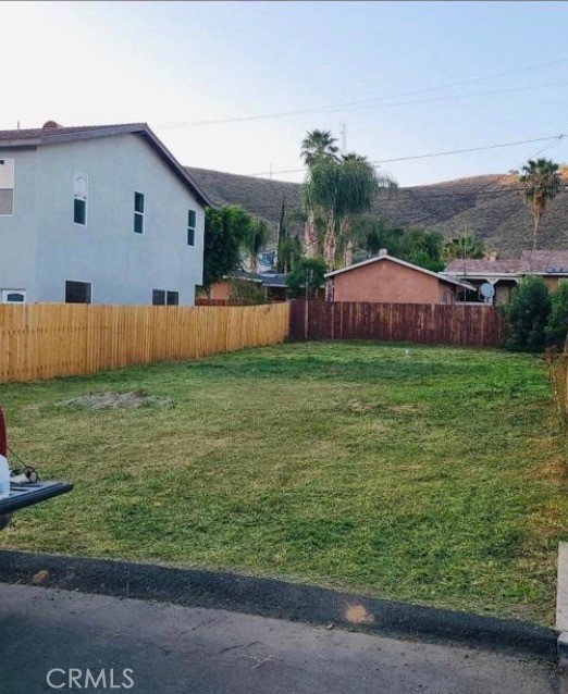 Front Image Thumbnail for CRSR26087998