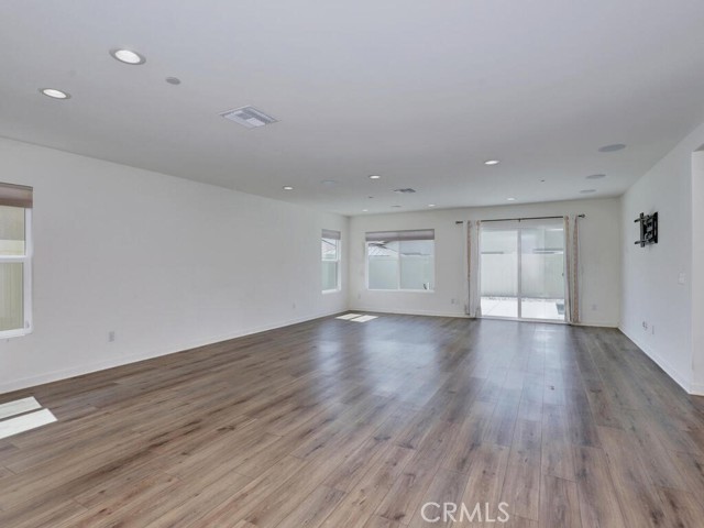 Detail Gallery Image 16 of 42 For 28327 Levi Way, Menifee,  CA 92585 - 4 Beds | 2 Baths