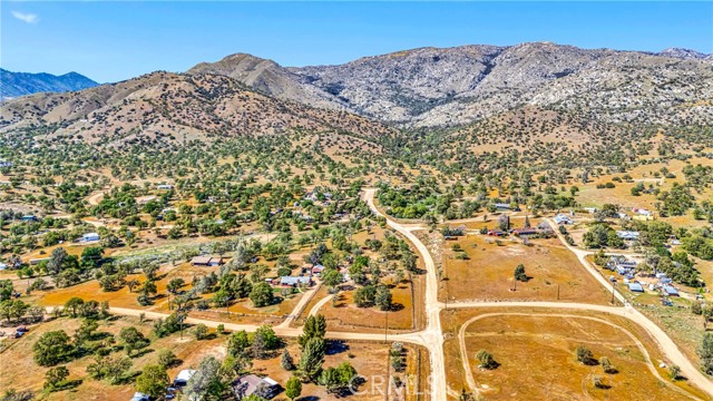 Detail Gallery Image 42 of 48 For 20501 Schell Ranch Rd, Caliente,  CA 93518 - 3 Beds | 2 Baths