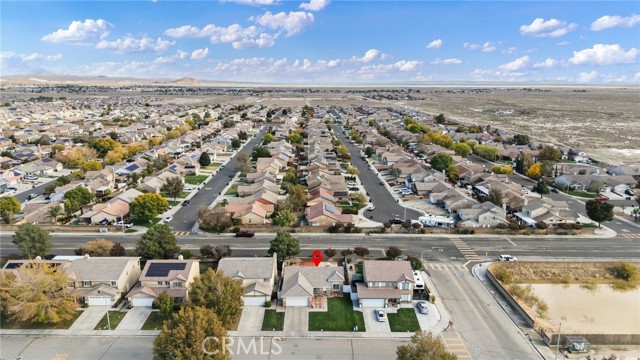 Detail Gallery Image 4 of 41 For 2108 Manchester St, Rosamond,  CA 93560 - 3 Beds | 2 Baths