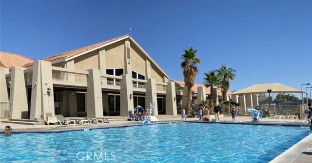 26993 Lakeview Dr, Helendale CA: https://media.crmls.org/medias/1d445423-c533-4a67-ad41-f3d750bd19bb.jpg