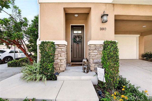 Detail Gallery Image 21 of 23 For 390 N Bellarose Way, Anaheim,  CA 92805 - 3 Beds | 2/1 Baths