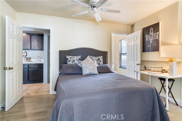 Detail Gallery Image 12 of 37 For 21280 Ocasey Ct, Moreno Valley,  CA 92557 - 5 Beds | 3/1 Baths