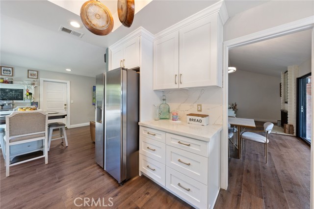 Detail Gallery Image 15 of 61 For 1319 via Esperanza, San Dimas,  CA 91773 - 6 Beds | 3 Baths