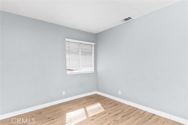 Detail Gallery Image 24 of 36 For 11355 Tondela St, Fontana,  CA 92337 - 5 Beds | 2/1 Baths