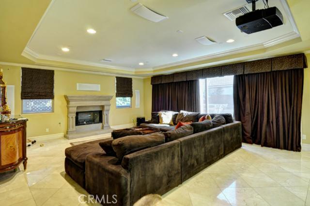 2014 Robinson Street, Redondo Beach, California 90278, 5 Bedrooms Bedrooms, ,3 BathroomsBathrooms,Residential,Sold,Robinson,SB12132592