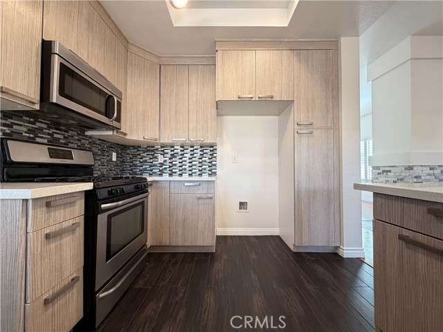 Detail Gallery Image 9 of 24 For 7280 Comiso Way, Rancho Cucamonga,  CA 91701 - 3 Beds | 2/1 Baths