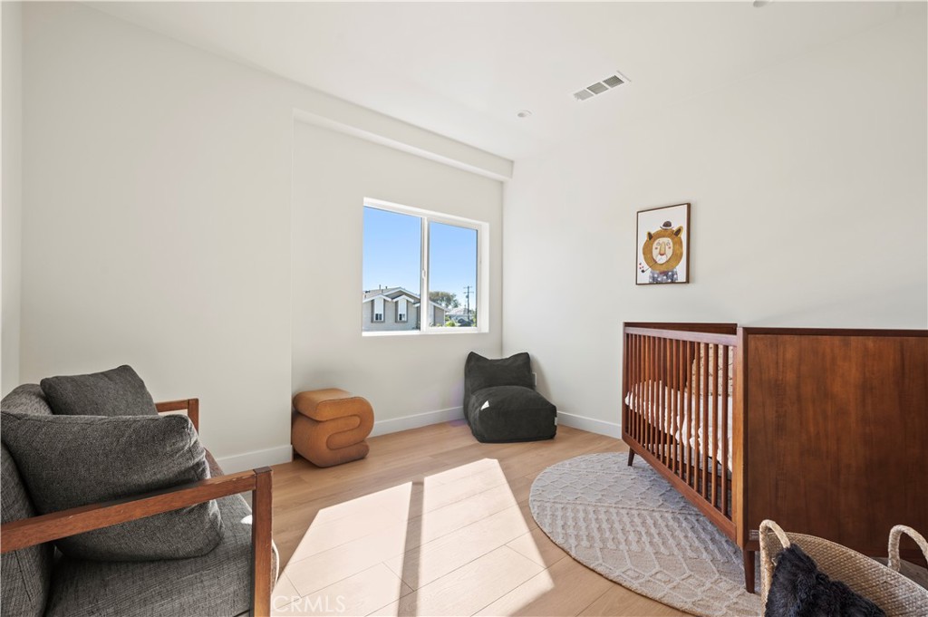 MLS #OC25253877 image #15