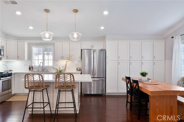 Detail Gallery Image 6 of 40 For 2273 Columbia Dr, Costa Mesa,  CA 92626 - 3 Beds | 2 Baths