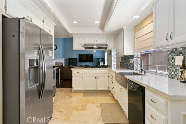 Detail Gallery Image 8 of 28 For 1709 Perkins Ln, Redondo Beach,  CA 90278 - 3 Beds | 2/1 Baths