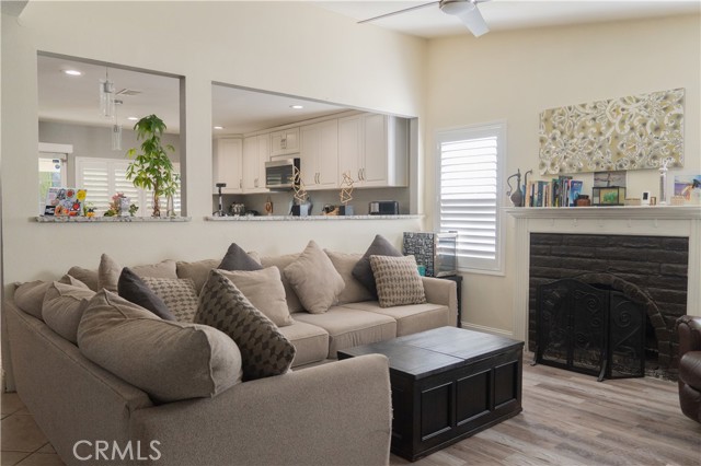 Detail Gallery Image 3 of 18 For 2122 Trafalgar Ave, Riverside,  CA 92506 - 1 Beds | 1 Baths