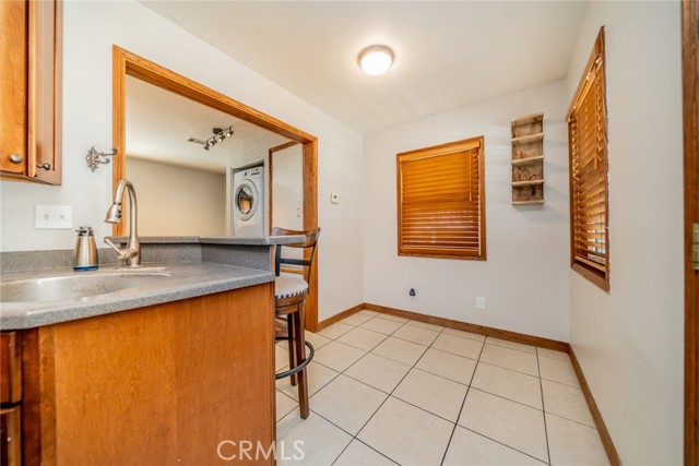 Detail Gallery Image 14 of 39 For 1724 Thrush, Wrightwood,  CA 92397 - 1 Beds | 1 Baths