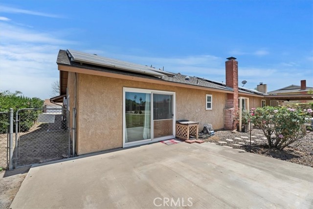 5485 SULPHUR Drive, Jurupa Valley CA: https://media.crmls.org/medias/1d493b8a-04b7-42ac-a6c9-2662c4c67237.jpg