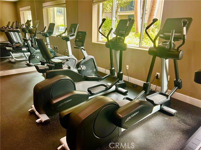 Detail Gallery Image 42 of 64 For 300 E 4th St. #101,  Long Beach,  CA 90802 - 1 Beds | 2 Baths