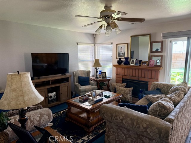 Detail Gallery Image 20 of 20 For 12225 San Dimas St, Victorville,  CA 92392 - 4 Beds | 3 Baths