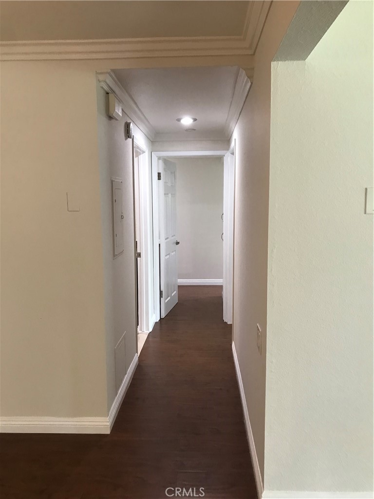 https://media.crmls.org/medias/1d4ae6ce-102e-431f-a26a-25e5a3b875d0.jpg?preset=X-Large
