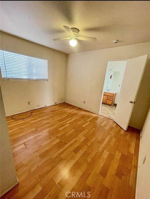 Detail Gallery Image 7 of 7 For 823 Commonwealth Ave, Venice,  CA 90291 - 3 Beds | 2 Baths