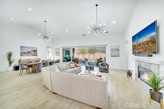 Image 7 of 33 For 55121 Summer Lynn Court