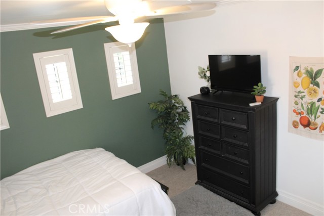 1338 Coral Gables Circle, Corona CA: https://media.crmls.org/medias/1d4e3de3-2dff-443a-8128-9139ed32f527.jpg
