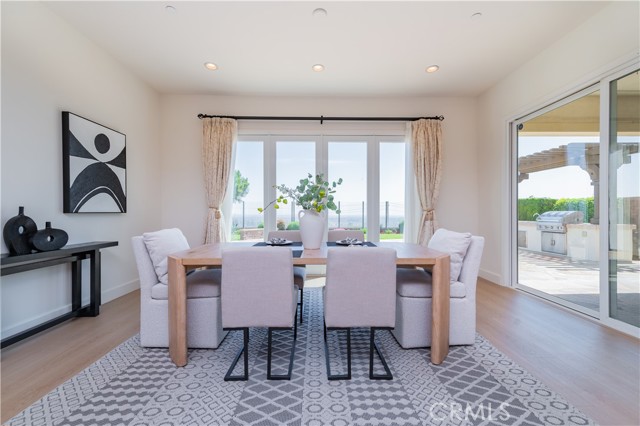 Detail Gallery Image 5 of 31 For 2480 E Kern River Ln, Brea,  CA 92821 - 6 Beds | 5/1 Baths