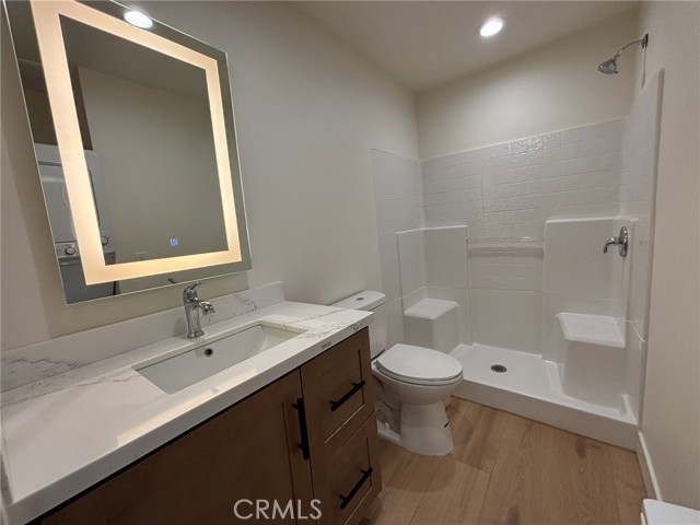 Image 5 of 7 For 2057 Marlborough