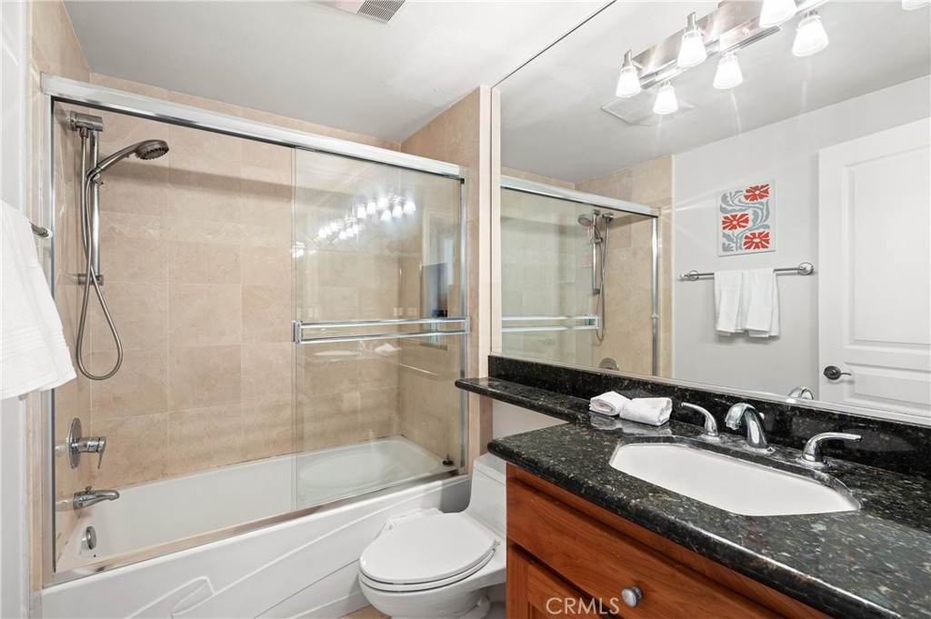 MLS #OC26147382 image #18