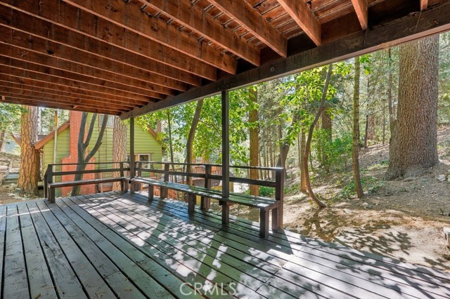 813 Poe Court, Lake Arrowhead, CA 92352
