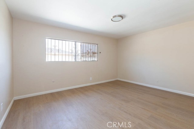 Detail Gallery Image 7 of 9 For 3711 W 110th, Inglewood,  CA 90303 - 2 Beds | 2 Baths