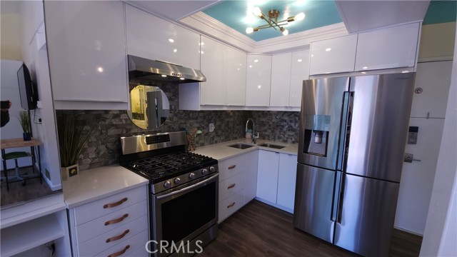 17072 Pacific Coast Highway, Huntington Beach CA: https://media.crmls.org/medias/1d52d800-ef17-4004-8711-d44f391da1bf.jpg