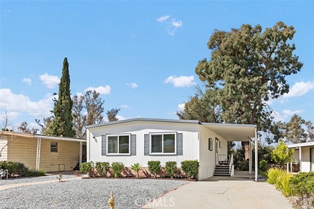 Detail Gallery Image 3 of 22 For 38631 Calle De La Siesta, Murrieta,  CA 92563 - 2 Beds | 2 Baths