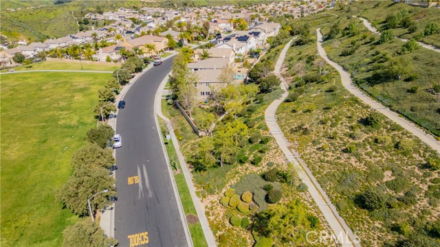 Detail Gallery Image 59 of 63 For 29062 Garnet Canyon, Saugus,  CA 91390 - 6 Beds | 4/1 Baths