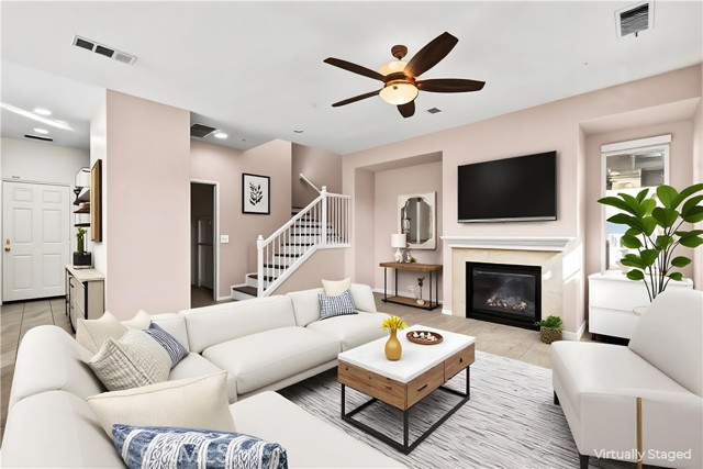 Detail Gallery Image 2 of 25 For 9796 Foxglove, Riverside,  CA 92503 - 3 Beds | 2/1 Baths