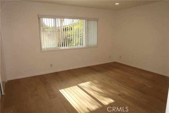 Detail Gallery Image 11 of 29 For 21162 Lockhaven Cir, Huntington Beach,  CA 92646 - 3 Beds | 2 Baths