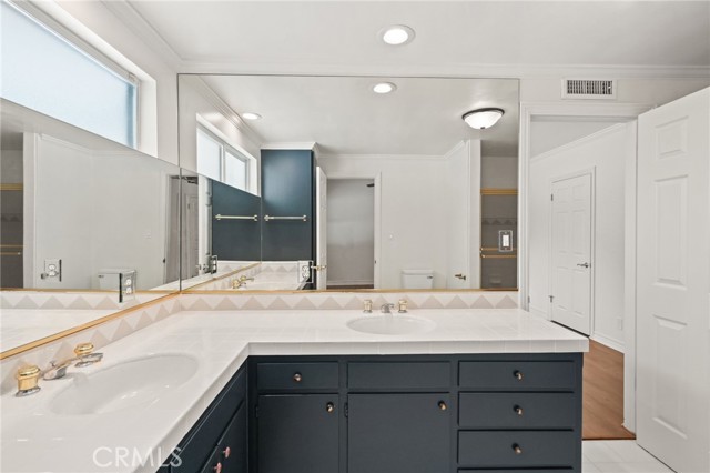 Detail Gallery Image 28 of 57 For 10356 Claire Ave, Porter Ranch,  CA 91326 - 5 Beds | 4 Baths
